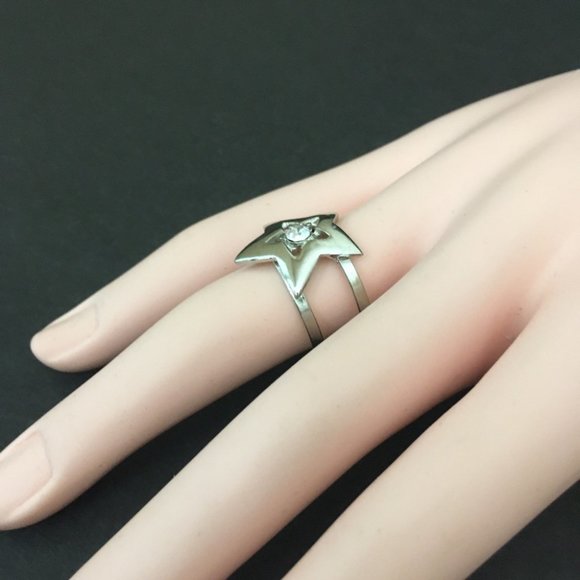 Star - Fashion Ring with Center Stone - Picture 8 of 9